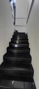 Image of 2000 Sq.ft 3 BHK Duplex for rent in RMV Extension Stage 2, Bengaluru for Rs. 60000