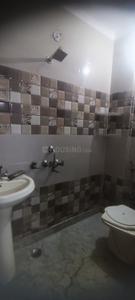 Image of 900 Sq.ft 2 BHK Builder Floor for rent in Mukherjee Nagar, New Delhi for Rs. 26000