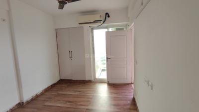 Bedroom Image of 1000 Sq.ft 2 BHK Apartment / Flat for rent in Migsun Ultimo, Omicron III Greater Noida for Rs. 22000