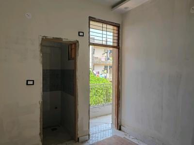 Bedroom Image of 900 Sq.ft 3 BHK Builder Floor for sale in DLF Ankur Vihar Ghaziabad for Rs. 3556098