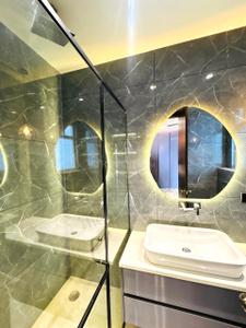 Bathroom Image of 1900 Sq.ft 3 BHK Builder Floor for sale in Vatika Independent Floors, Sector 83 Gurgaon for Rs. 26550000