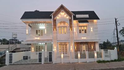 Image of 2400 Sq.ft 4.5 BHK Independent House for sale in Thevakkal, Kochi for Rs. 12900001