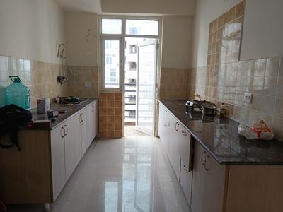 Kitchen Image of 1130 Sq.ft 2.5 BHK Apartment / Flat for rent in Gardenia Glory, Sector 46 Noida for Rs. 35000