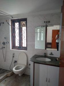 Bathroom Image of 3200 Sq.ft 4 BHK Apartment / Flat for sale in Ballygunge Kolkata for Rs. 55000000