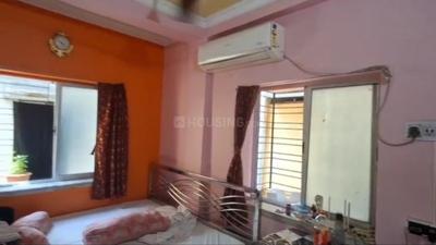 Bedroom Image of 1000 Sq.ft 3 BHK Apartment / Flat for sale in Bijoygarh Kolkata for Rs. 3200000