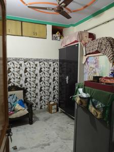 Bedroom Image of 800 Sq.ft 3 BHK Builder Floor for sale in Mandawali New Delhi for Rs. 4200000