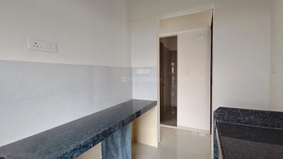 Kitchen Image of 650 Sq.ft 1 BHK Apartment / Flat for rent in Kalwa Thane for Rs. 30000