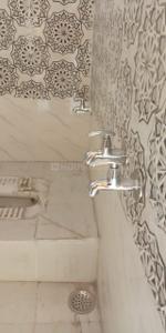 Bathroom Image of 600 Sq.ft 2 BHK Independent House for rent in Bairhana Allahabad for Rs. 11000