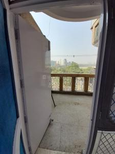 Balcony Image of 1400 Sq.ft 2.5 BHK Apartment / Flat for rent in Varun Apartments, Sector 62 Noida for Rs. 28000