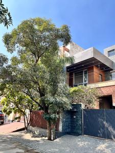 Image of 3000 Sq.ft 2.5 BHK Independent House for sale in Sector 8, Faridabad for Rs. 58500000