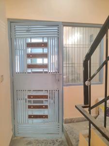 Main Entrance Image of 910 Sq.ft 2 BHK Builder Floor for sale in Sector 49 Faridabad for Rs. 5000000