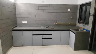 Kitchen Image of 2000 Sq.ft 3 BHK Apartment / Flat for rent in The Centrium, Memnagar Ahmedabad for Rs. 40000