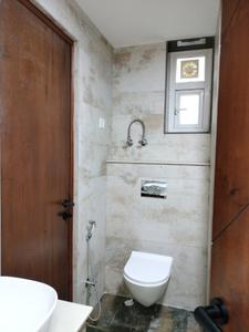 Common Bathroom Two Image of 2700 Sq.ft 4 BHK Apartment / Flat for sale in Rudra Apartment, Sector 6 Dwarka New Delhi for Rs. 37500000