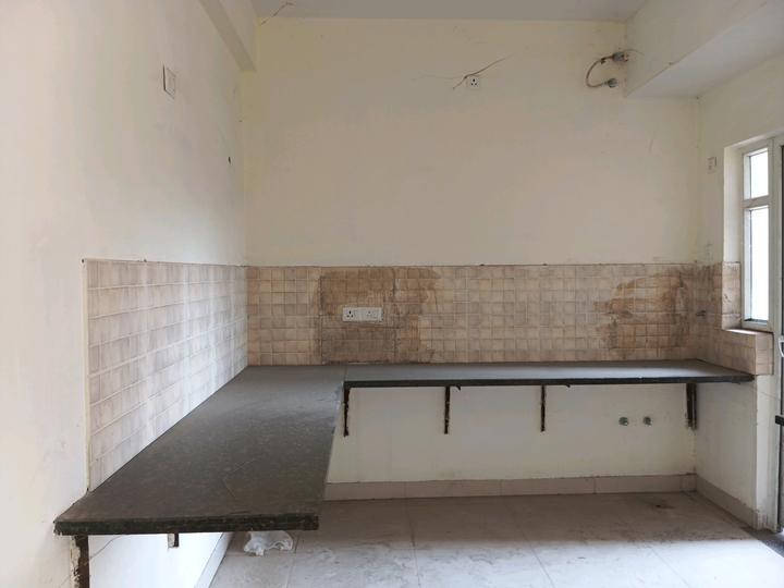 BPTP Amstoria Country Floor Main Image 1