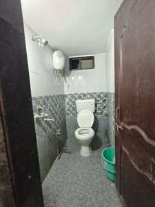 Bathroom Image of 1100 Sq.ft 2 BHK Apartment / Flat for rent in Hafeezpet Hyderabad for Rs. 22000