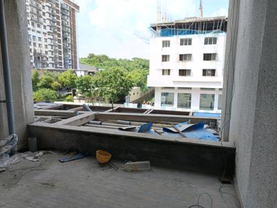 Living Room Image of 1600 Sq.ft 3 BHK Apartment / Flat for sale in Ikon Queens Tower, Mohammed Wadi Pune for Rs. 10800000