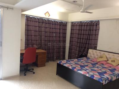 Bedroom Image of 2300 Sq.ft 3 BHK Apartment / Flat for rent in Science City Ahmedabad for Rs. 40000