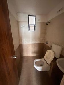 Bathroom Image of 1250 Sq.ft 2 BHK Apartment / Flat for rent in DB Pride, Talawali Chanda Indore for Rs. 20000