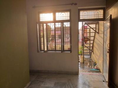 Bedroom Image of 900 Sq.ft 2 BHK Builder Floor for rent in Shanti Vihar Bareilly for Rs. 7500