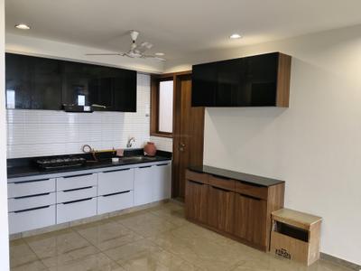 Kitchen Image of 1890 Sq.ft 3 BHK Apartment / Flat for rent in Jagatpur Ahmedabad for Rs. 43000