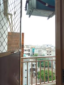 Balcony Image of 350 Sq.ft 1 RK Apartment / Flat for rent in Sector 44 Noida for Rs. 17000