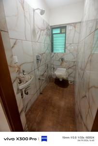 Bathroom Image of 650 Sq.ft 2 BHK Apartment / Flat for sale in Chinchpokli Mumbai for Rs. 24300000