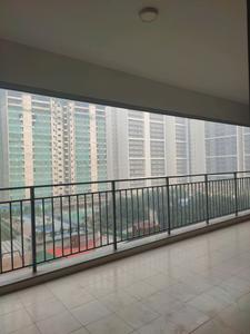 Bedroom Two Image of 3775 Sq.ft 4 BHK Apartment / Flat for sale in Godrej Woods, Sector 43 Noida for Rs. 62545000