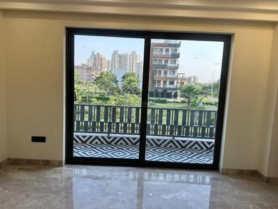 Bedroom Image of 2250 Sq.ft 3 BHK Builder Floor for sale in BPTP Parklands Pride, Sector 77 Faridabad for Rs. 26000000
