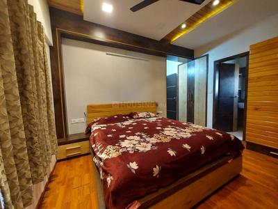 Bedroom Image of 1350 Sq.ft 2.5 BHK Apartment / Flat for rent in Adani The Meadows, Shantigram Ahmedabad for Rs. 45000