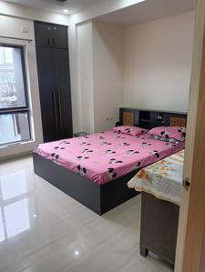 Bedroom Image of 1925 Sq.ft 4 BHK Apartment / Flat for sale in Dhakuria Kolkata for Rs. 12600000