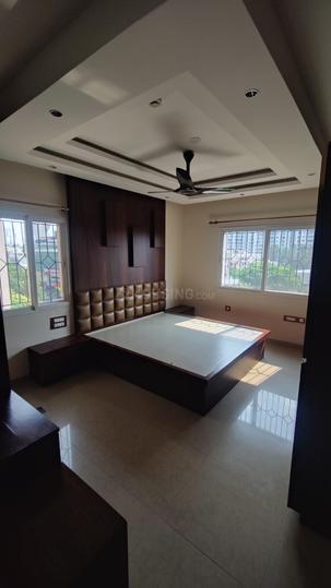 brigade millennium la Main Image 1