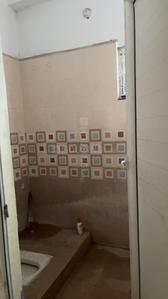 Bathroom Image of 8262 Sq.ft 10 BHK Independent House for sale in Mettakanigudem Hyderabad for Rs. 35500000