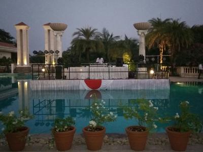 Image of 1024 Sq.ft 2 BHK Apartment / Flat for sale in Raheja Exotica Sorento, Madh, Mumbai for Rs. 26000000