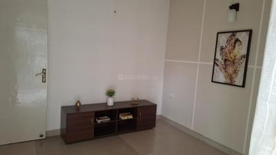 Bedroom Image of 950 Sq.ft 2 BHK Apartment / Flat for sale in Supertech Livingston, Crossings Republik Ghaziabad for Rs. 7600000