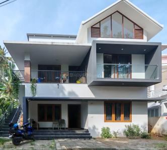 Image of 2200 Sq.ft 6 BHK Independent House for sale in Pangappara, Thiruvananthapuram for Rs. 9600000