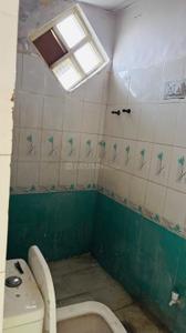Bathroom Image of 1000 Sq.ft 2 BHK Apartment / Flat for rent in Chinhat Lucknow for Rs. 13000