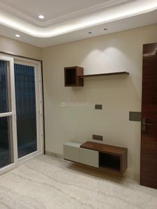 Hall Image of 900 Sq.ft 3 BHK Builder Floor for sale in Model Town New Delhi for Rs. 16800000