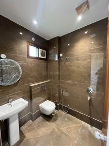 Bathroom Image of 720 Sq.ft 3 BHK Builder Floor for sale in Shalimar Bagh New Delhi for Rs. 16500000