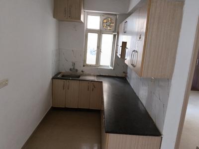 Kitchen Image of 1295 Sq.ft 3 BHK Apartment / Flat for sale in Supertech Cape Town, Sector 74 Noida for Rs. 14000000