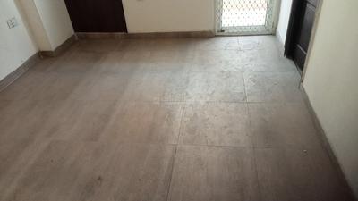MR Platinum 321 Bedroom One 3
