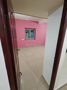 Hall Image of 915 Sq.ft 2 BHK Apartment / Flat for sale in Keelkattalai Chennai for Rs. 8100000