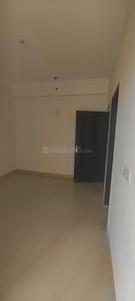 Bedroom Image of 1275 Sq.ft 3 BHK Apartment / Flat for sale in Amrapali Crystal Homes Phase 1, Sector 76 Noida for Rs. 19000000