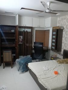 Bedroom Image of 900 Sq.ft 3 BHK Apartment / Flat for rent in Paldi Ahmedabad for Rs. 36000