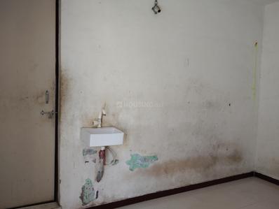 Living Room Image of 600 Sq.ft 2 BHK Apartment / Flat for rent in Bhakti Nagar Rajkot for Rs. 10000