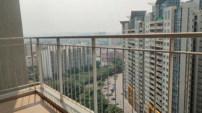 Image of 1100 Sq.ft 2 BHK Apartment / Flat for sale in Amanora Aspire Towers, Hadapsar, Pune for Rs. 15500000