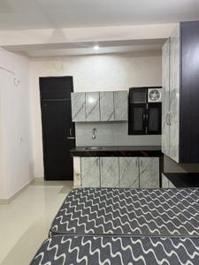 Bedroom Image of 600 Sq.ft 1 RK Apartment / Flat for rent in DLF Phase 3 Gurgaon for Rs. 15000