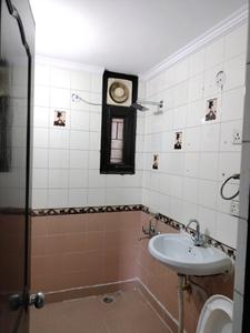 Common Bathroom Image of 1745 Sq.ft 3 BHK Apartment / Flat for sale in Sector 7 Dwarka New Delhi for Rs. 28500000