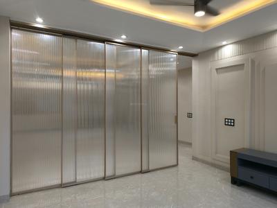 Bedroom Image of 2520 Sq.ft 5 BHK Builder Floor for sale in Indirapuram Ghaziabad for Rs. 35000000