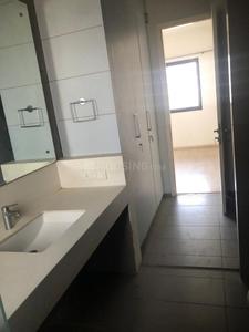 Image of 2040 Sq.ft 3 BHK Apartment / Flat for sale in Ireo Skyon, Sector 60, Gurgaon for Rs. 38500000