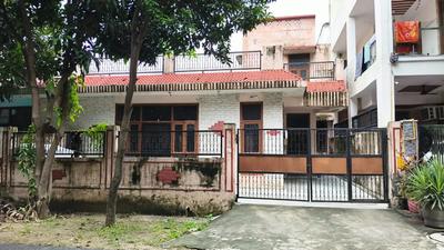 Image of 200 Sq.ft Residential Plot / Land for sale in Omicron 1A, Greater Noida for Rs. 32500000